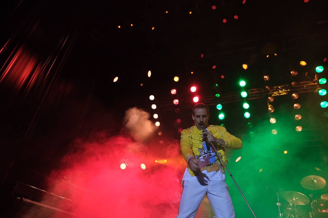 FOTOS: Los clásicos de Queen reviven en el Poblado de Sancti Petri