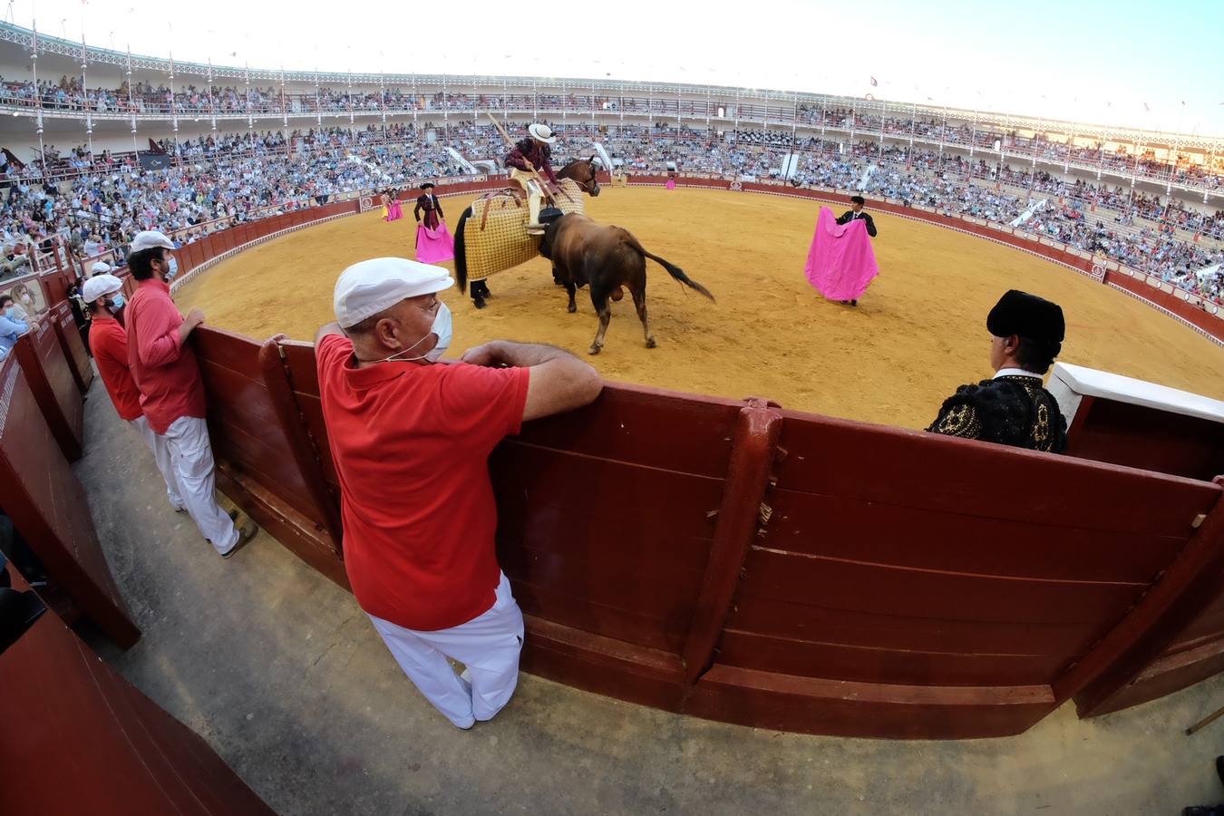 Toros en El Puerto:El Juli, Daniel Luque y Juan Ortega