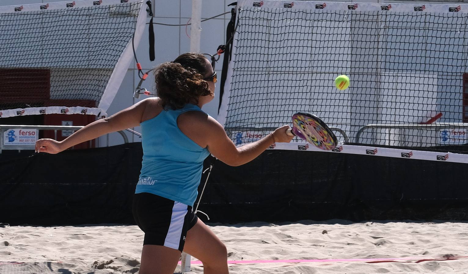 FOTOS: Liga Mapfre de Tenis Playa en La Victoria, en Cádiz capital