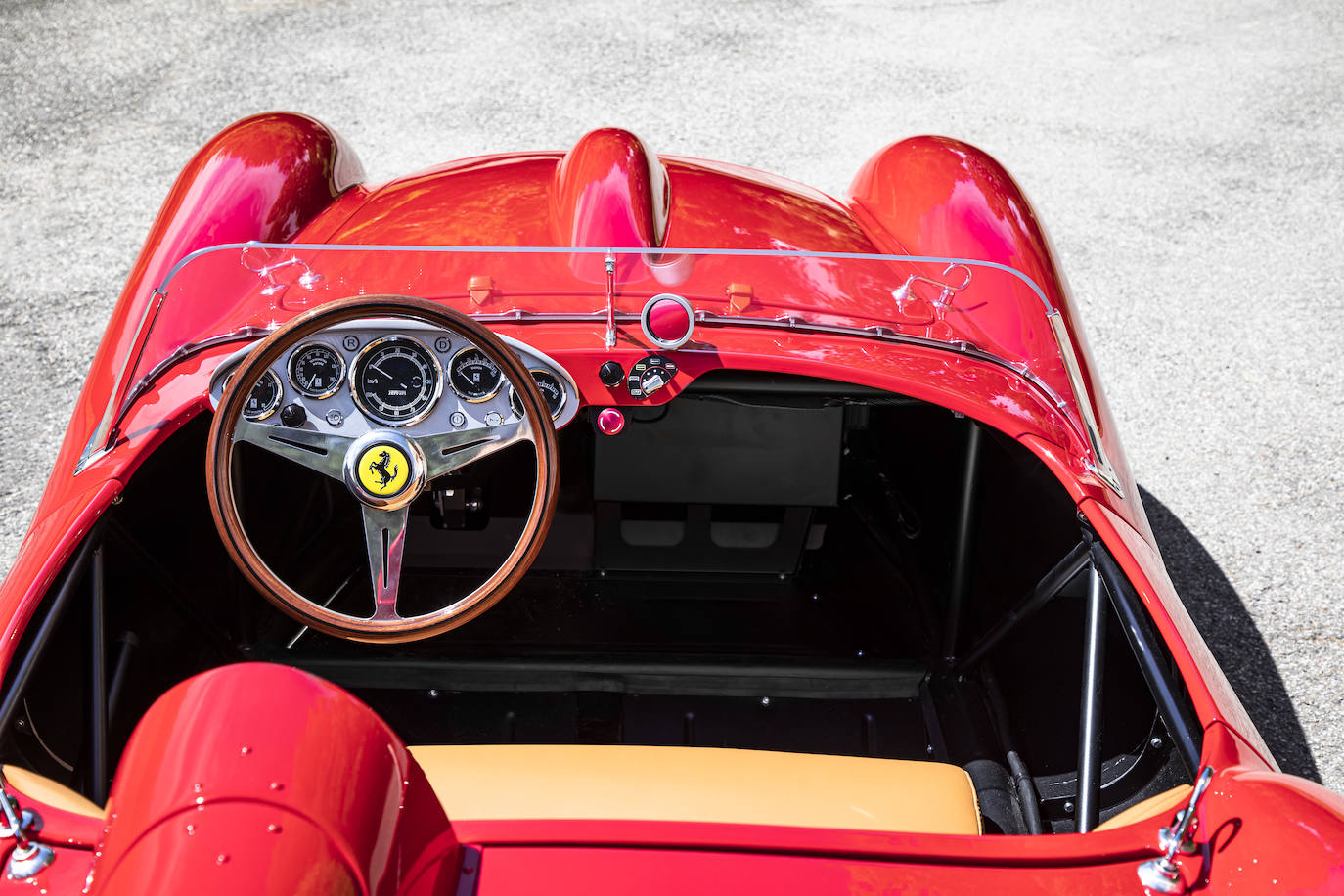Así es el Ferrari Testa Rossa 250, eléctrico y a escala