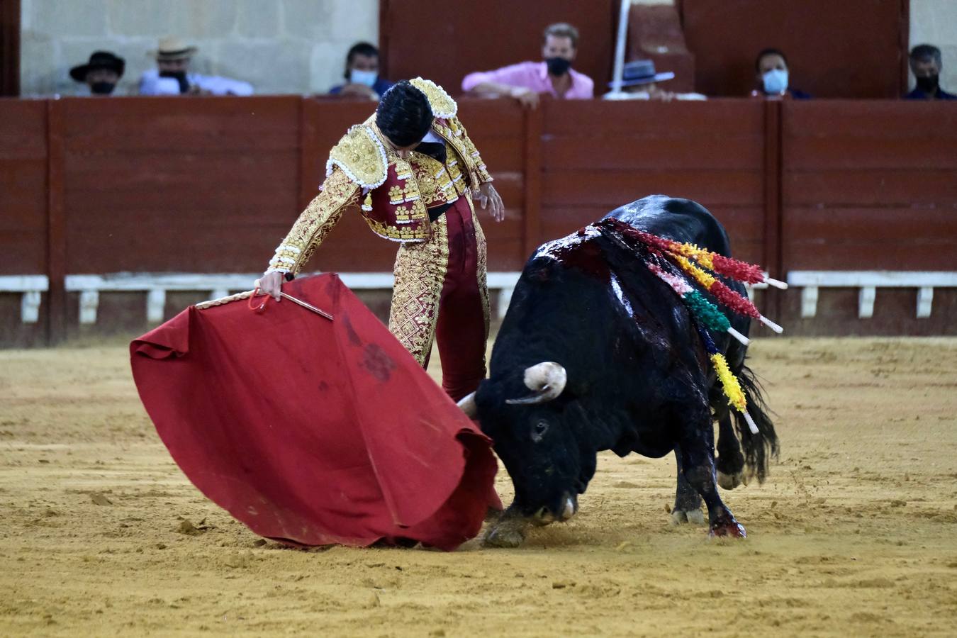 Pablo Aguado y José  María Manzanares,  en el mano a mano de El Puerto de Santa María