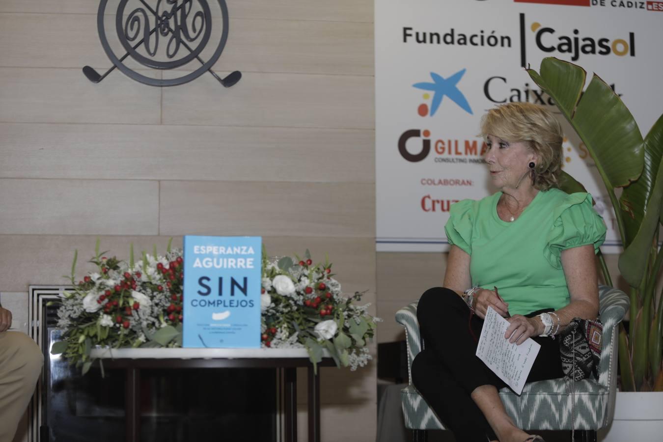 FOTOS: Esperanza Aguirre en el Aula de Cultura de El Buzo, en El Puerto