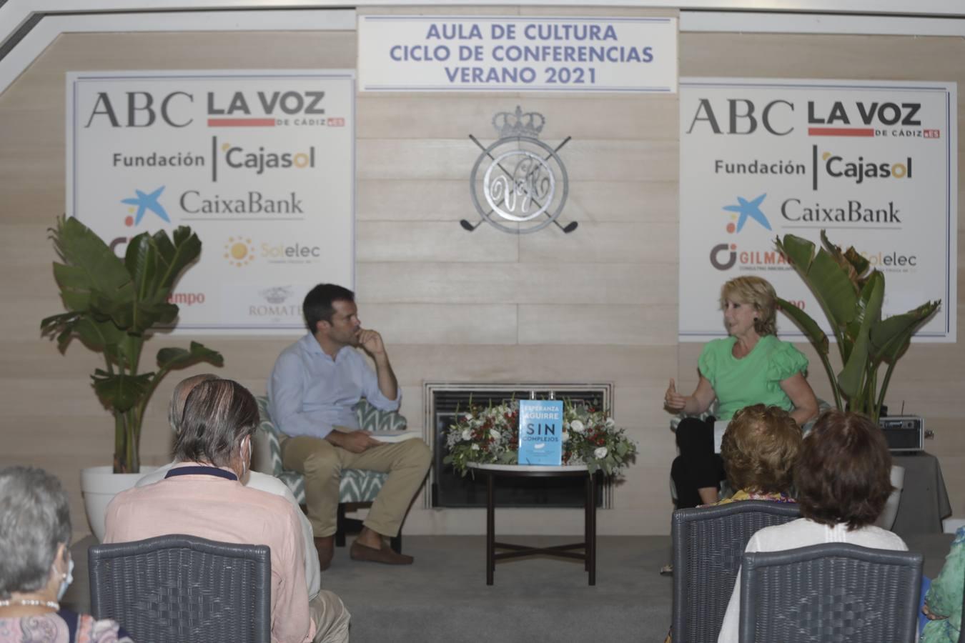 FOTOS: Esperanza Aguirre en el Aula de Cultura de El Buzo, en El Puerto