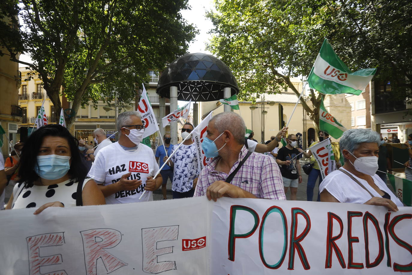 La protesta de los trabajadores de Emergia en Córdoba, en imágenes