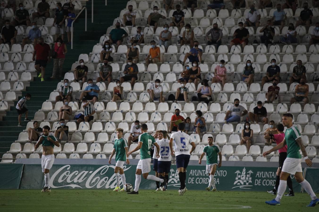 La victoria del Córdoba CF ante el Rayo Majadahonda, en imágenes