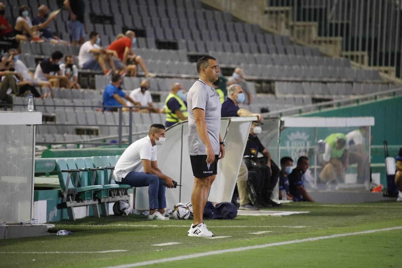 La victoria del Córdoba CF ante el Rayo Majadahonda, en imágenes