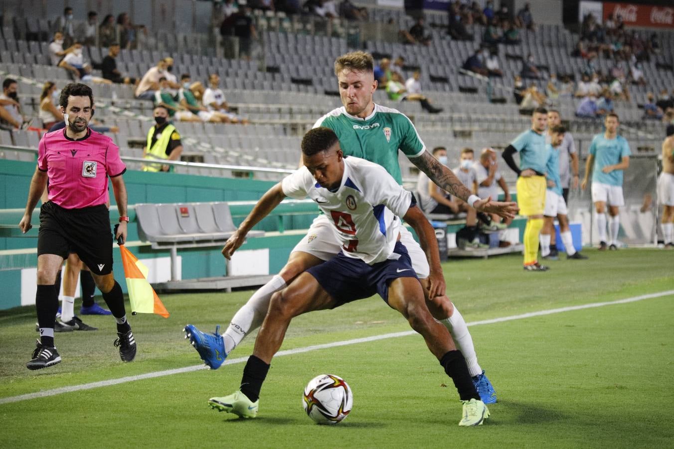 La victoria del Córdoba CF ante el Rayo Majadahonda, en imágenes