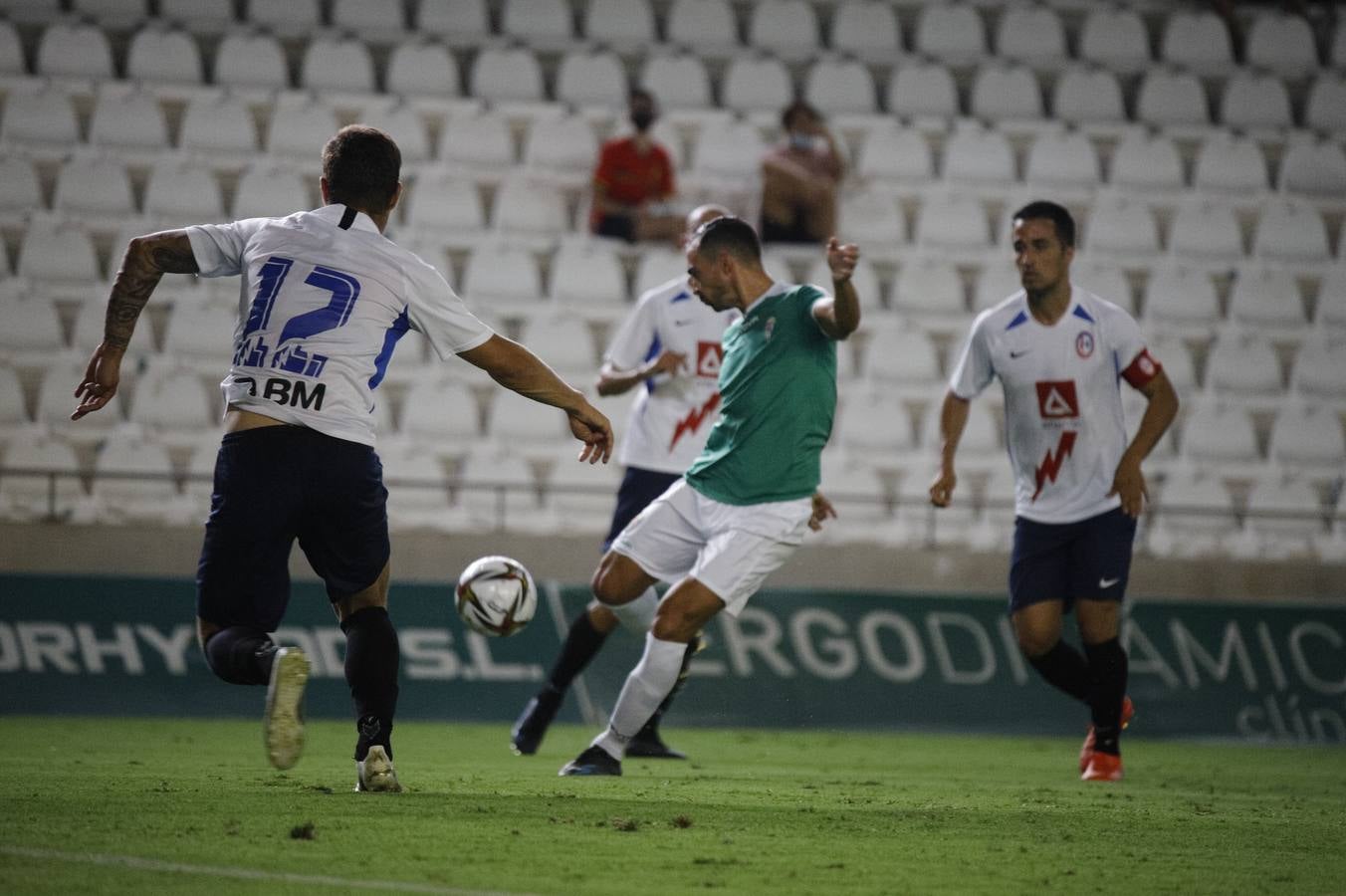 La victoria del Córdoba CF ante el Rayo Majadahonda, en imágenes