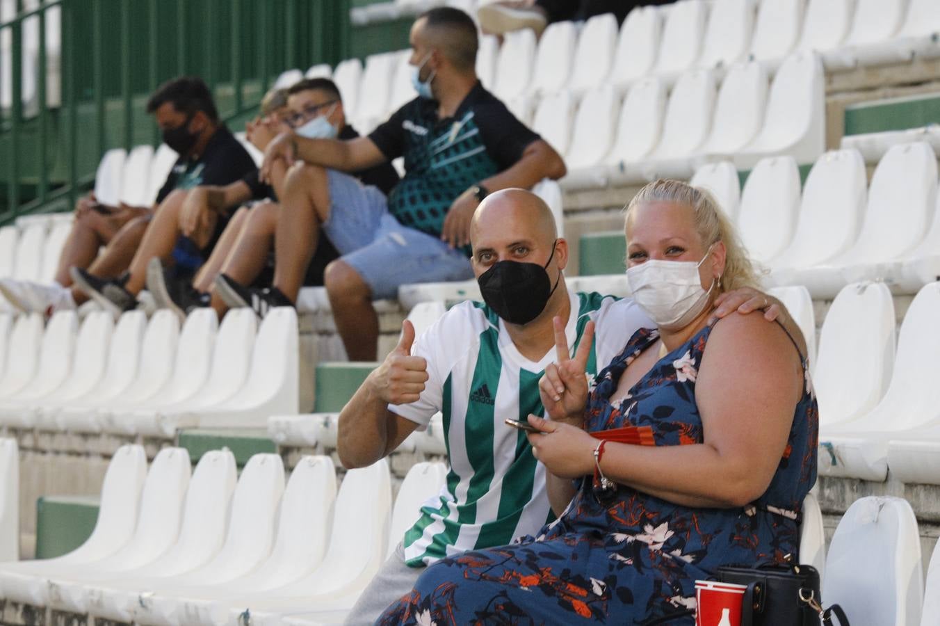 El regreso del público en el Córdoba-Rayo Majadahonda, en imágenes