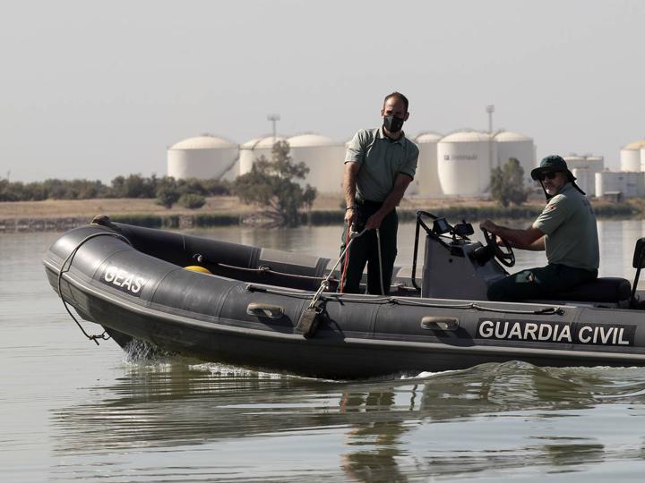 Sevilla fue uno de los primeros destinos donde se abrieron equipos de buceadores de la Guardia Civil en territorio nacional