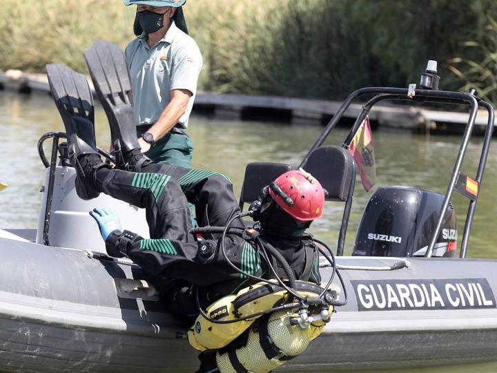 Sevilla fue uno de los primeros destinos donde se abrieron equipos de buceadores de la Guardia Civil en territorio nacional