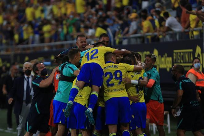 Las mejores imágenes del Cádiz - Levante (1-1)