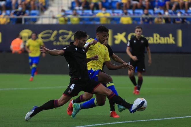 Las mejores imágenes del Cádiz - Levante (1-1)