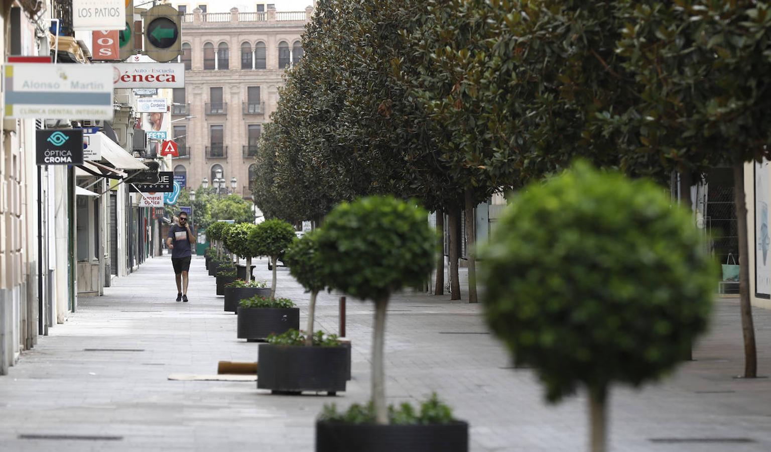 En imágenes, Córdoba desierta en plena ola de calor