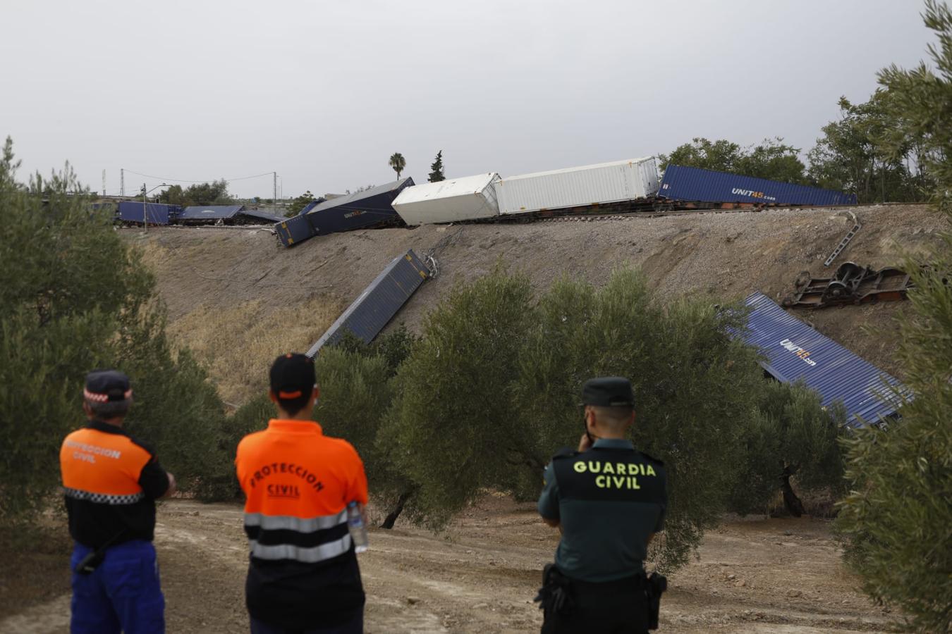 El descarrilamiento del tren en Montoro, en imágenes