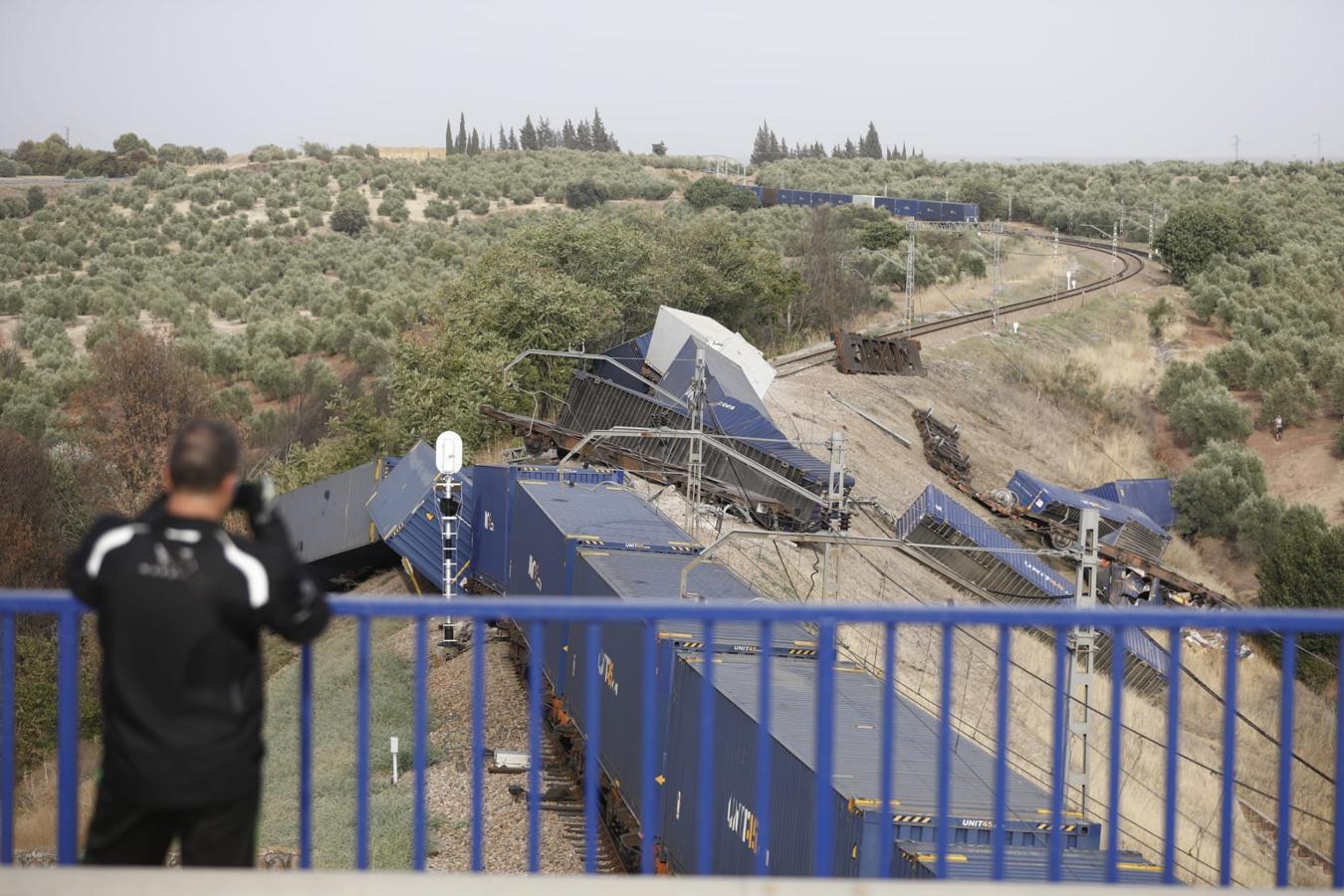 El descarrilamiento del tren en Montoro, en imágenes