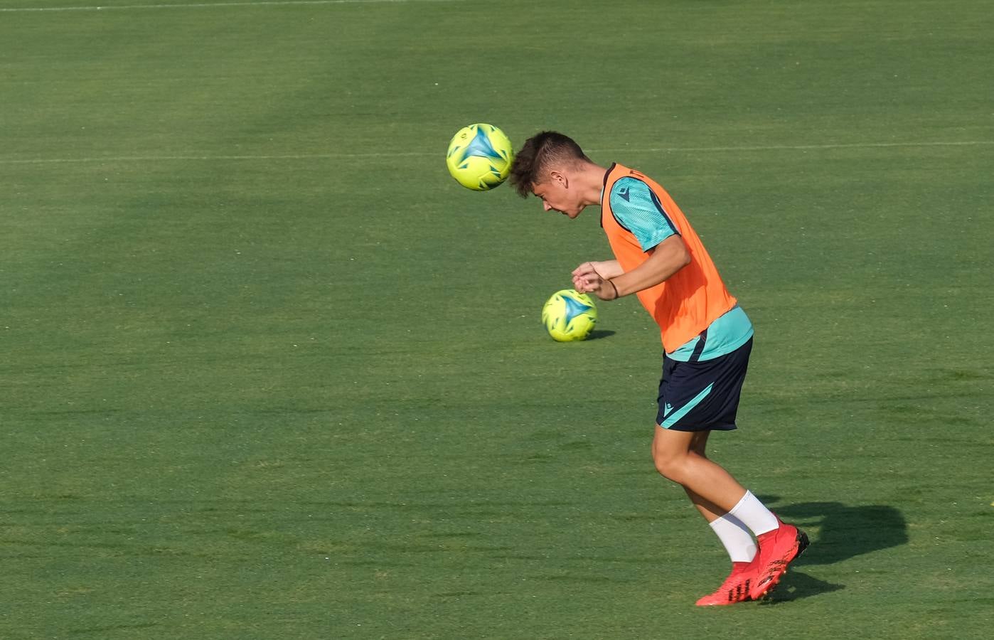 FOTOS: Entrenamiento del Cádiz CF antes de visitar el Benito Villamarín