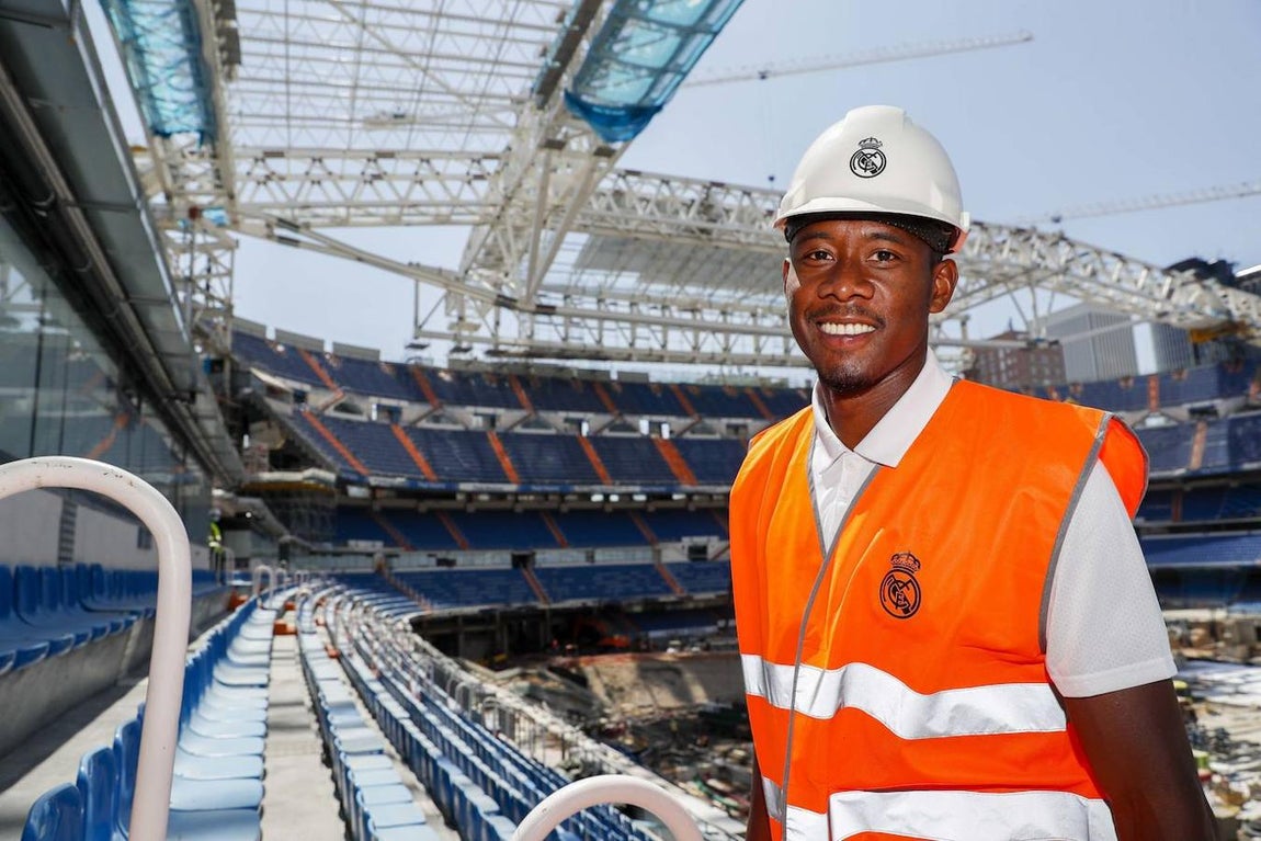 El debut de Alaba. Pese a solo haber disputado un partido oficial con el Madrid, a Alaba se le ven maneras de líder en la zaga. El austríaco podrá pisar por primera vez como jugador local el Bernabéu tras tantas noches como enemigo cuando viajaba a Madrid con el Bayern de Munich.