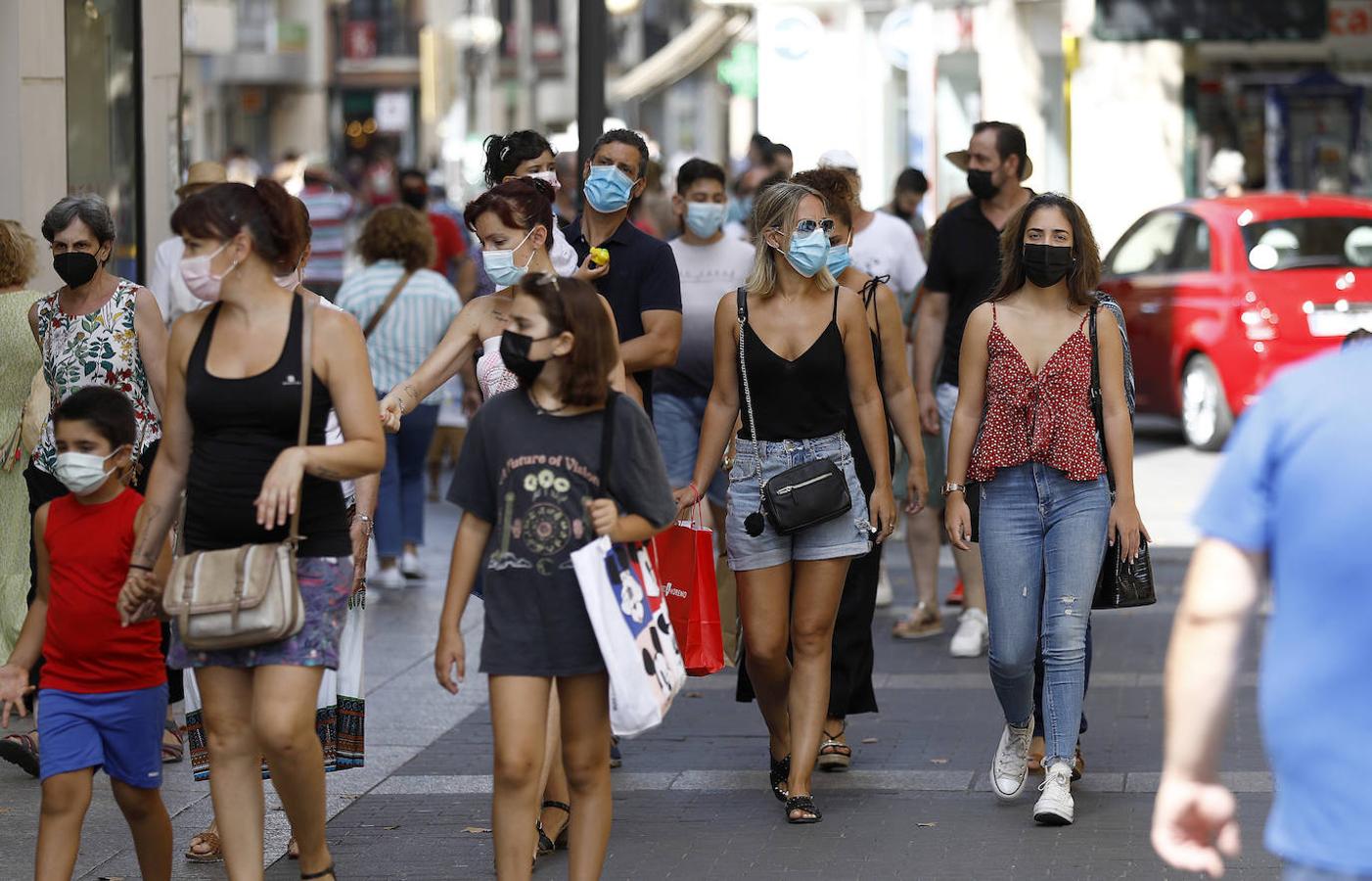 En imágenes, Córdoba recobra la actividad tras el puente de agosto