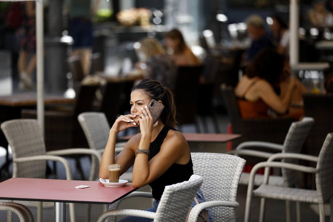 En imágenes, Córdoba recobra la actividad tras el puente de agosto