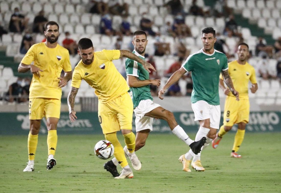 El Córdoba-Extremadura, en imágenes