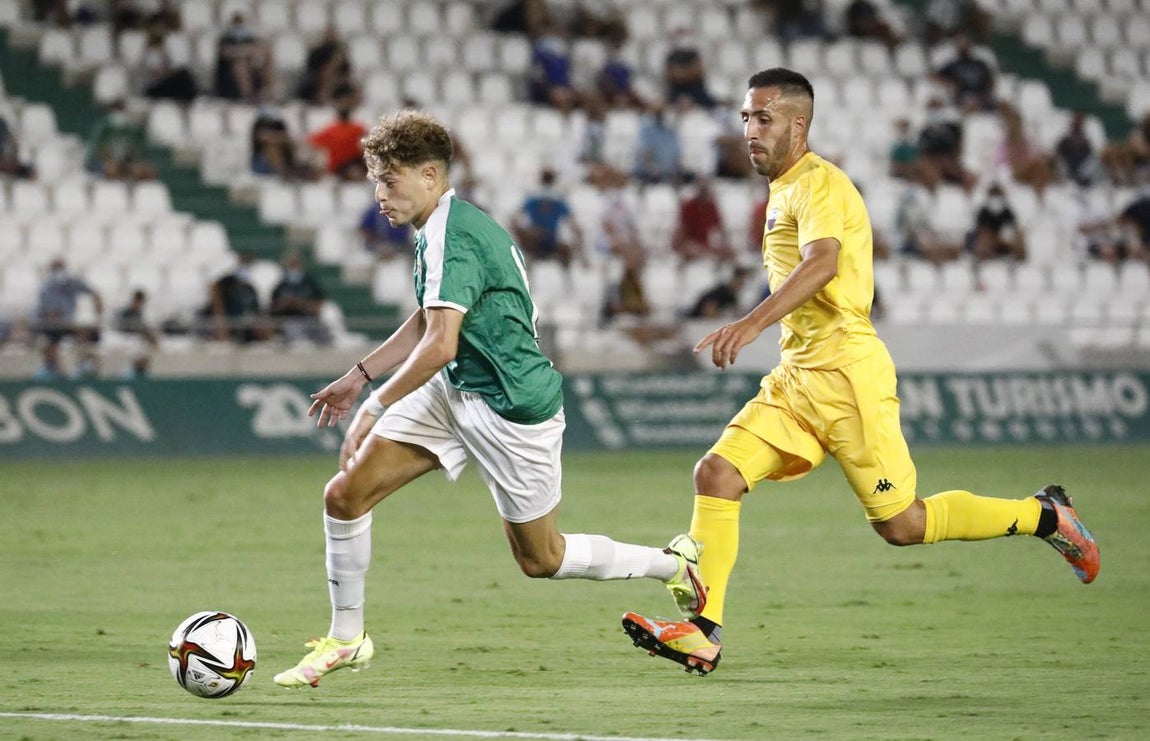 El Córdoba-Extremadura, en imágenes