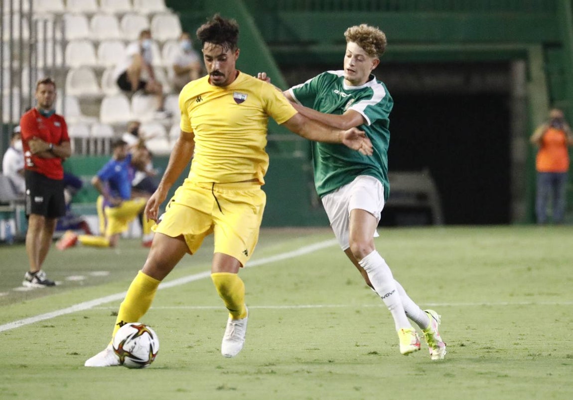 El Córdoba-Extremadura, en imágenes