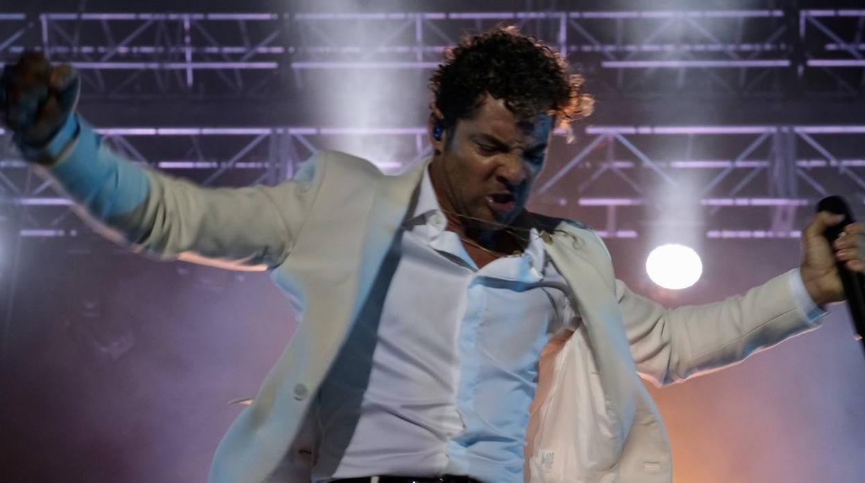 FOTOS: El huracán Bisbal pasa por el Concert Music Festival de Chiclana con un vendaval de ritmo