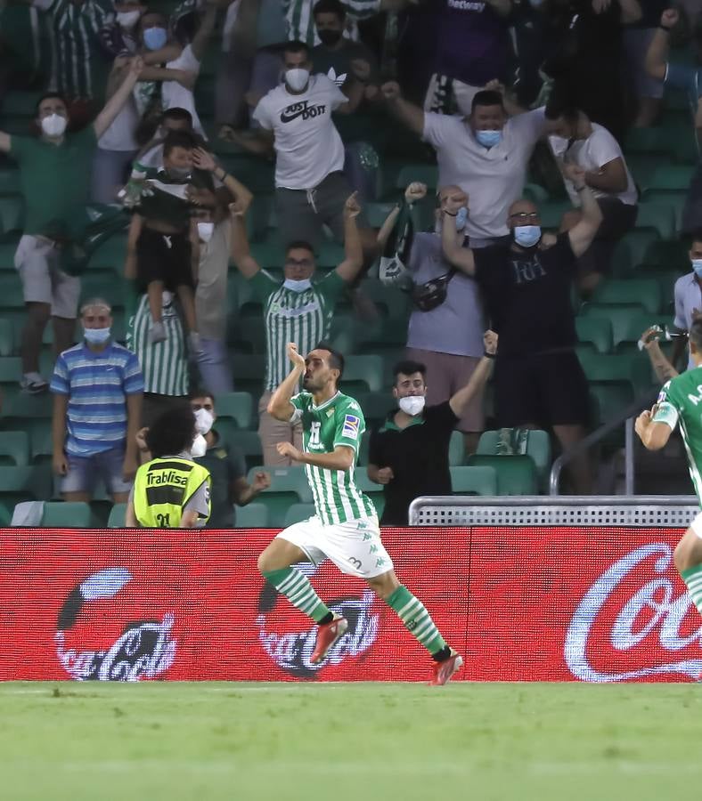 El Real Betis - Cádiz, en imágenes