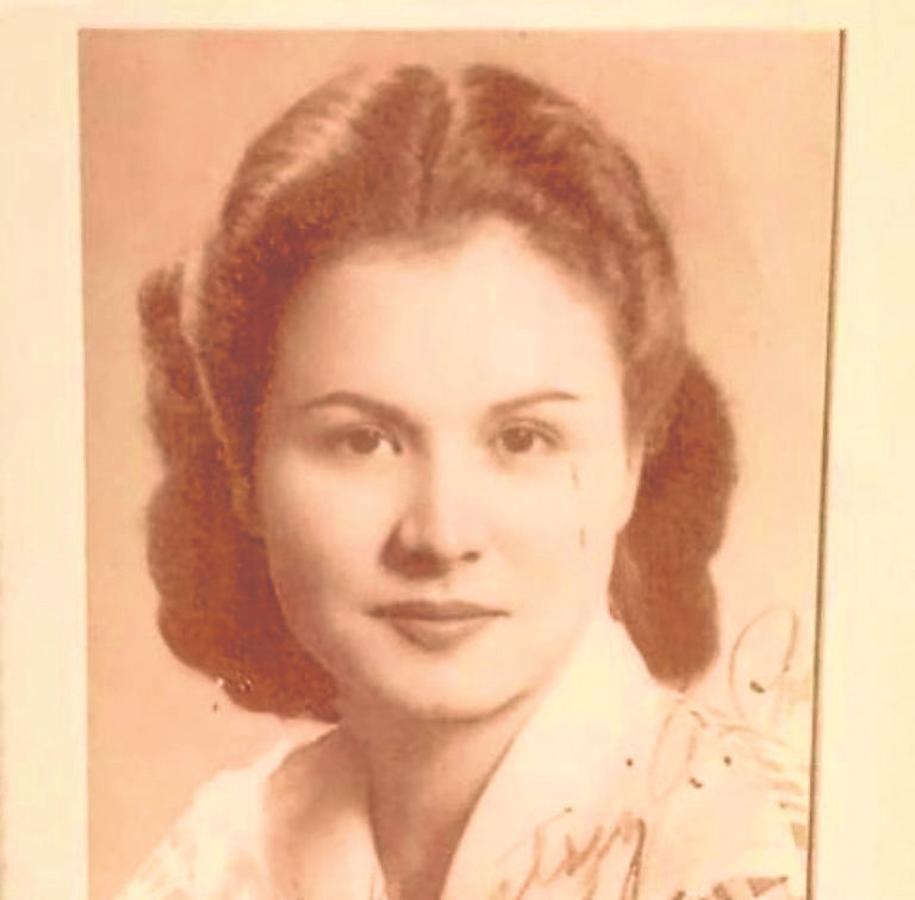 El álbum familiar de Beatriz Arrastia, madre de Isabel Preysler