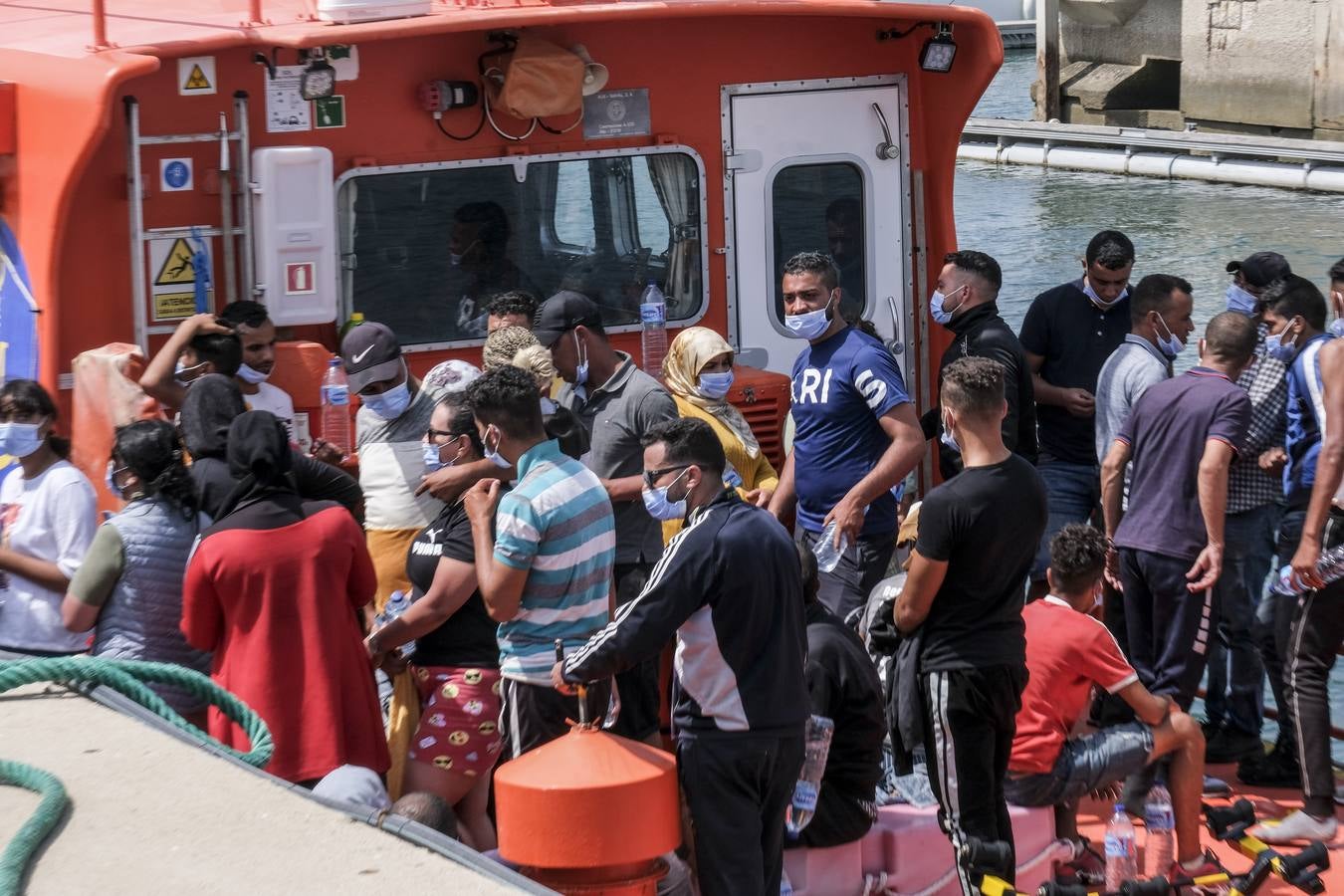 Fotos: Varias pateras llegan a Cádiz