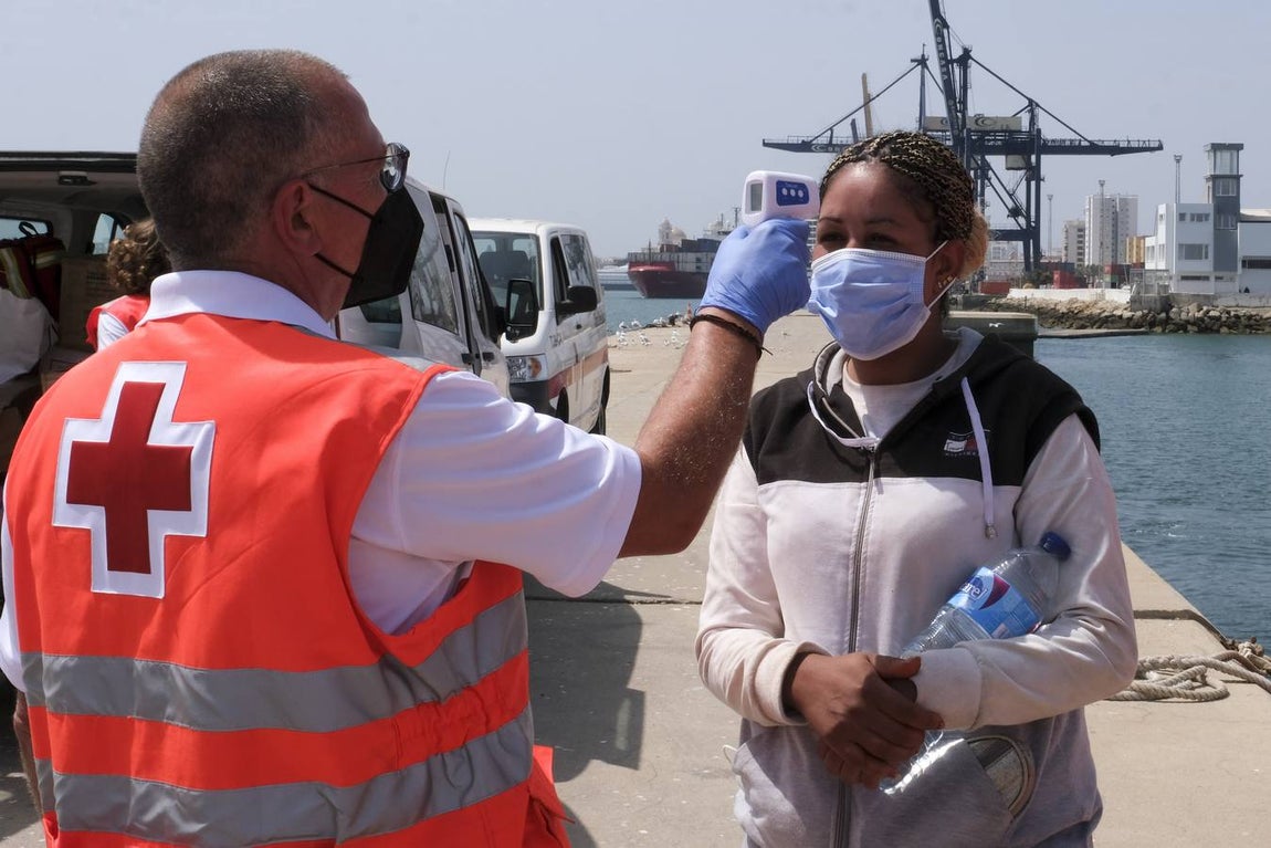Fotos: Varias pateras llegan a Cádiz