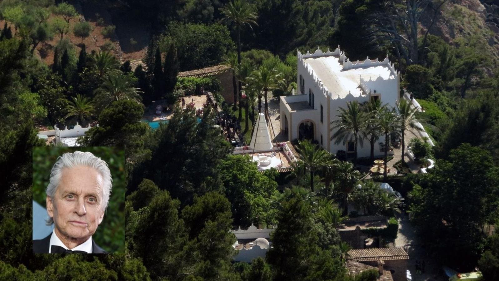 Michael Douglas compra a su ex parte de su mansión en Mallorca tras sus intentos de venderla sin éxito