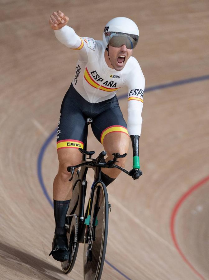 La medalla de oro del ciclista de Córdoba Alfonso Cabello, en imágenes