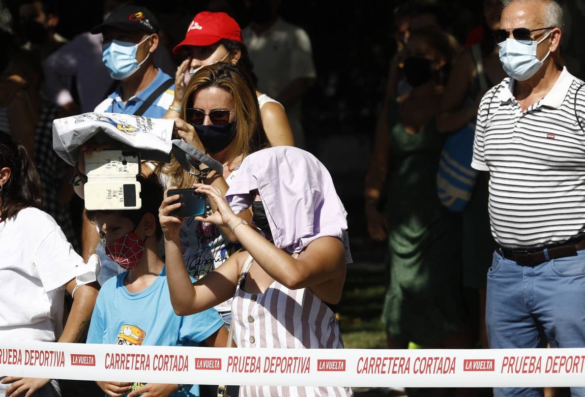 La Vuelta Ciclista a España a su paso por Córdoba, en imágenes