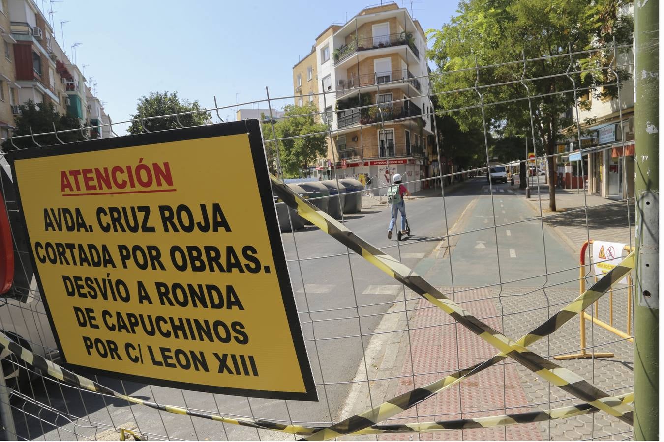 Obras en la avenida de la Cruz Roja y Torneo que se encontrarán los sevillanos a la vuelta de las vacaciones