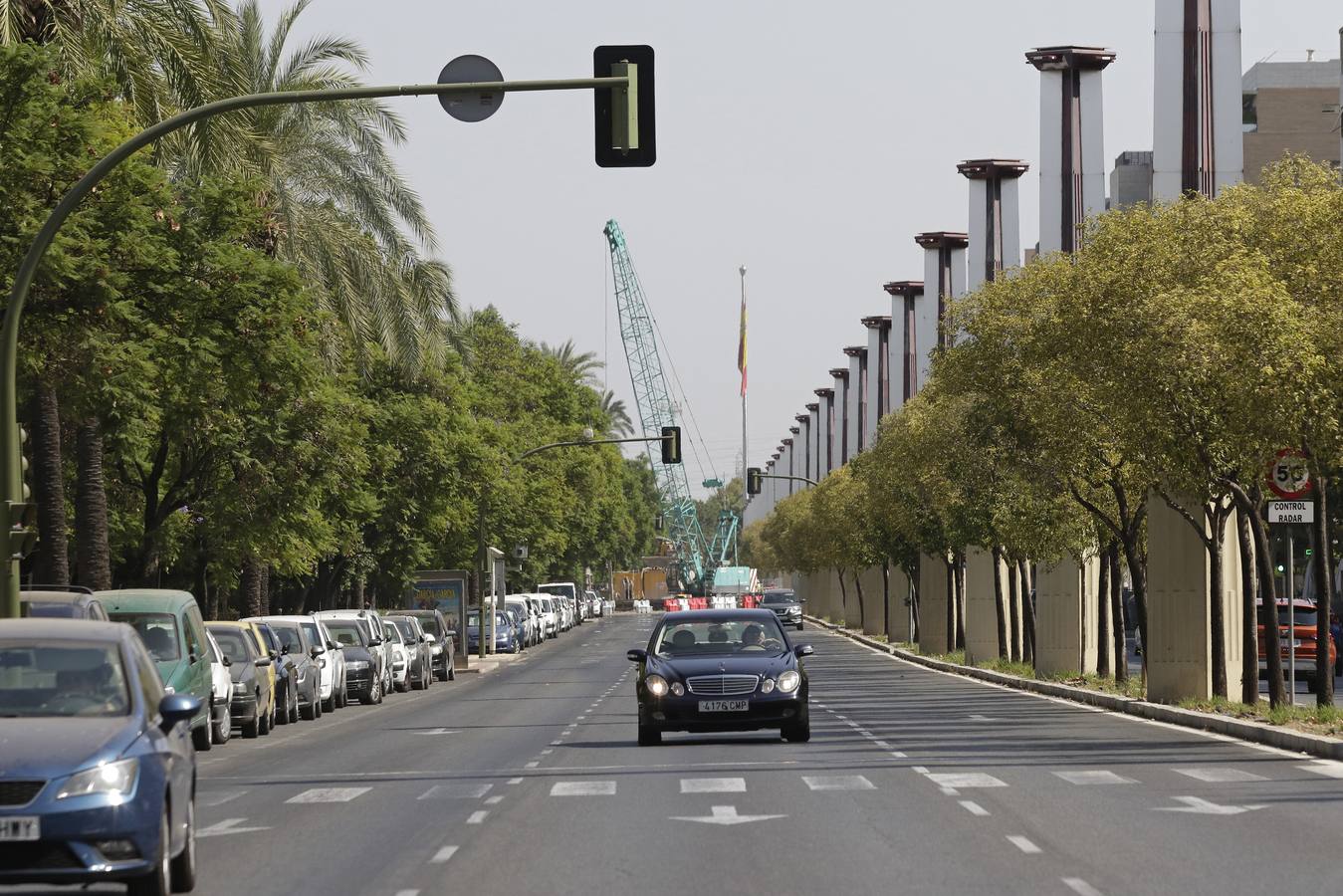 Obras en la avenida de la Cruz Roja y Torneo que se encontrarán los sevillanos a la vuelta de las vacaciones