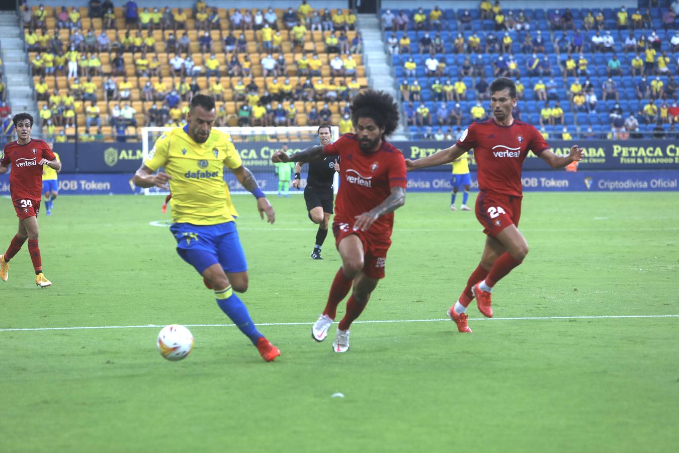 FOTOS: El Cádiz - Osasuna, en imágenes