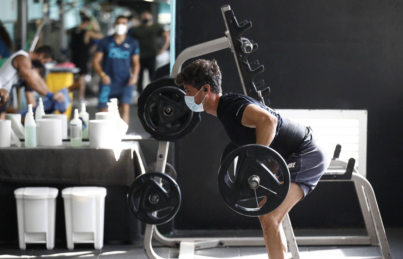 La vuelta a los gimnasios de Córdoba, en imágenes