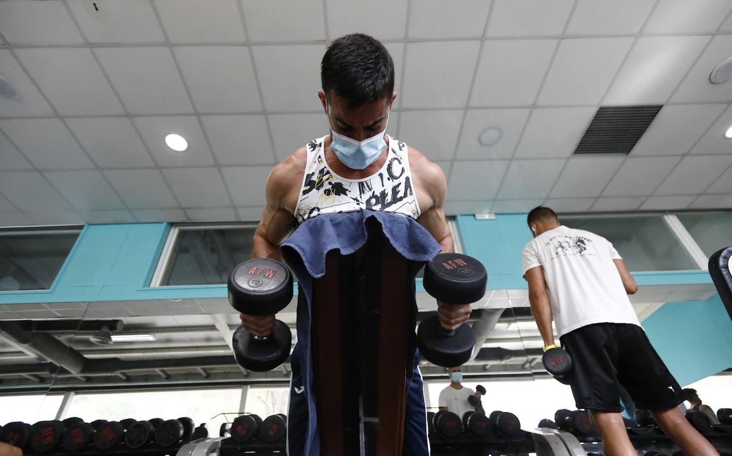 La vuelta a los gimnasios de Córdoba, en imágenes