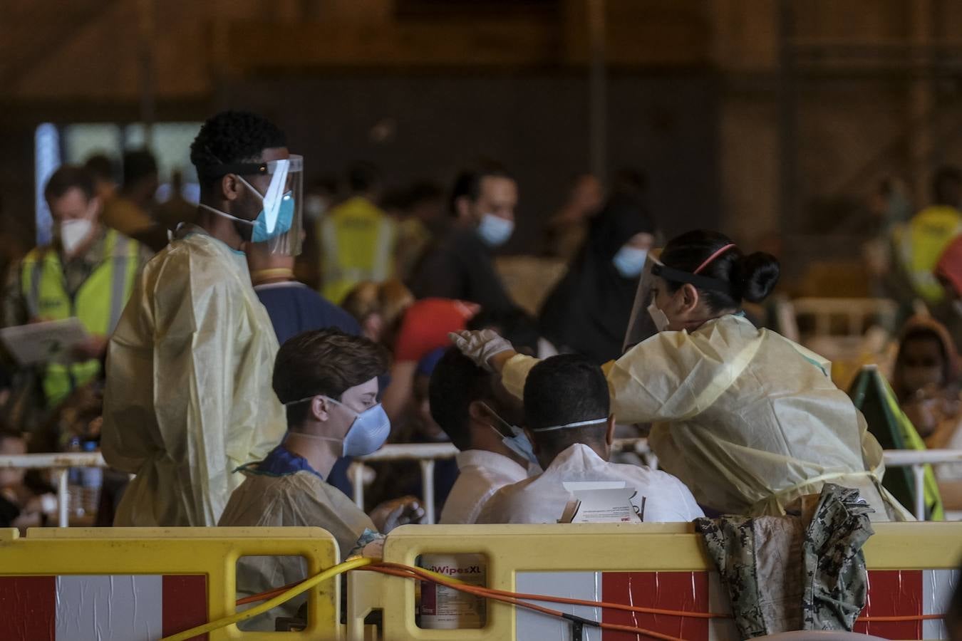 FOTOS: Así viven los refugiados afganos en la Base Naval de Rota