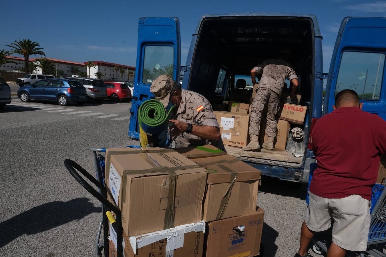 FOTOS: Así viven los refugiados afganos en la Base Naval de Rota