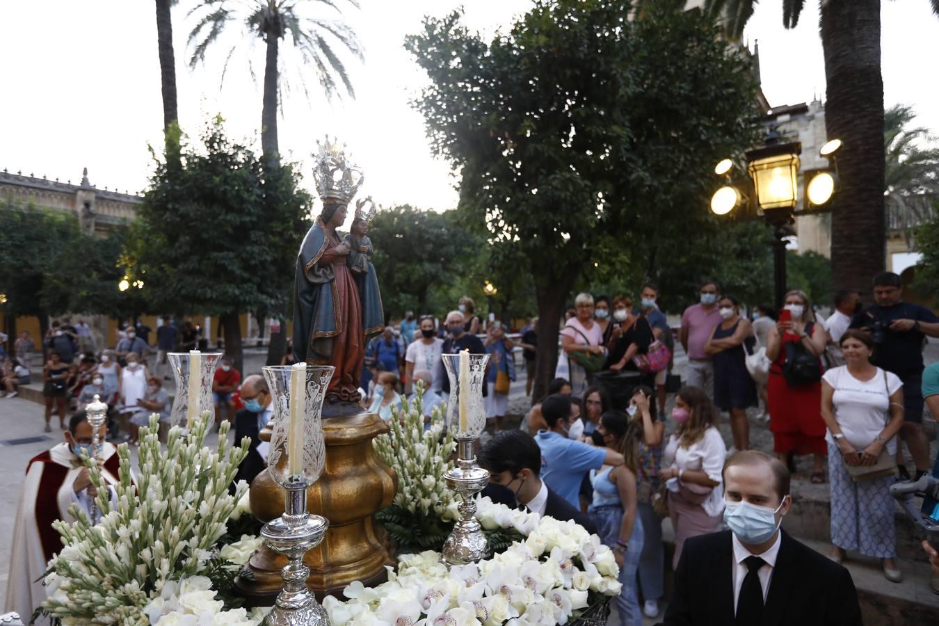 El Via Lucis de la Fuensanta de Córdoba, en imágenes