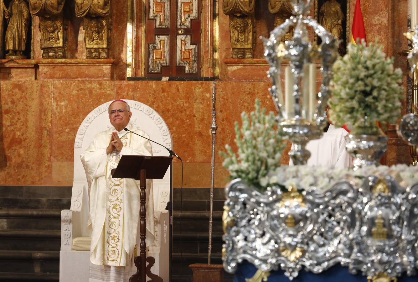 La misa en honor a la Virgen de la Fuensanta de Córdoba, en imágenes