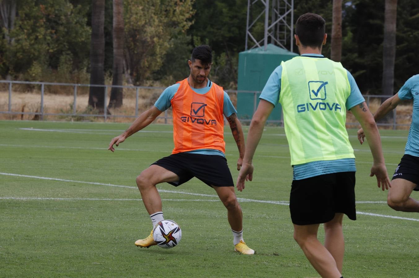 El entrenamiento del Córdoba CF en la festividad de la Virgen de la Fuensanta, en imágenes