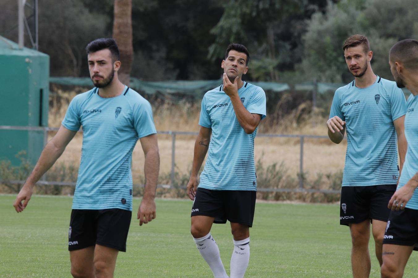 El entrenamiento del Córdoba CF en la festividad de la Virgen de la Fuensanta, en imágenes