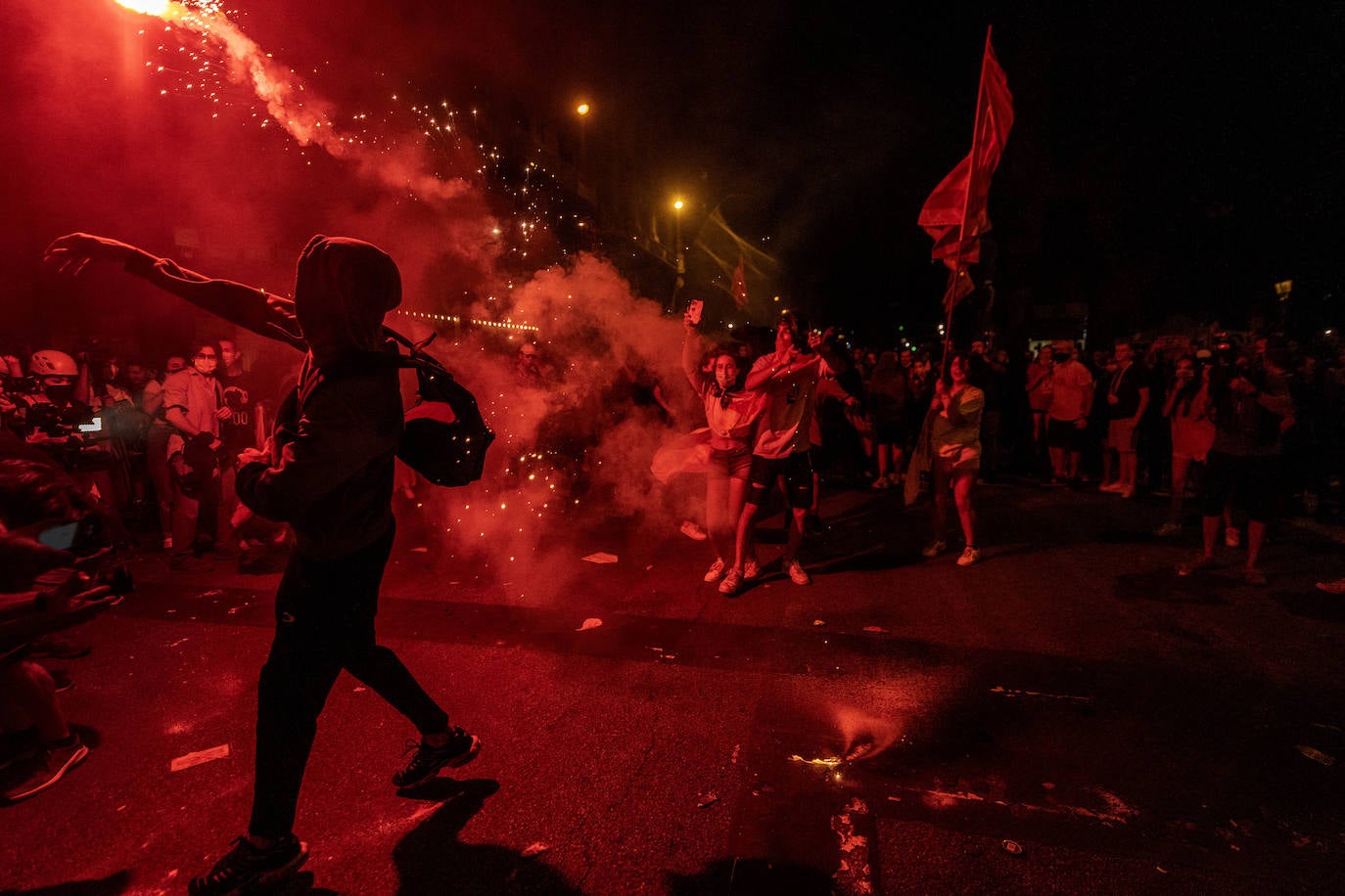 En imágenes: una Diada más, de la ofrenda floral a los disturbios