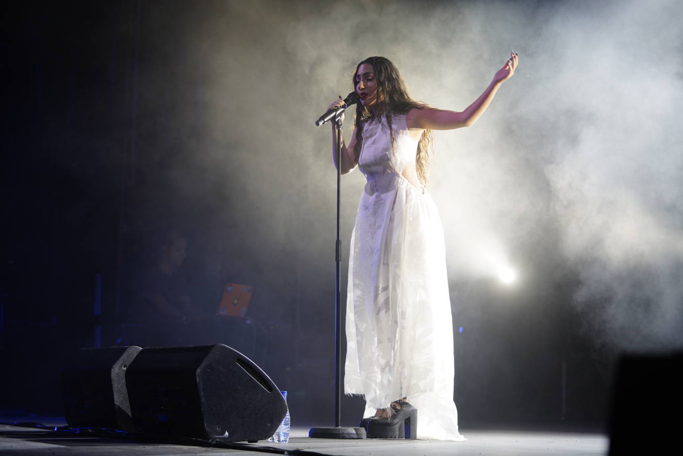 En imágenes, el concierto de María José Llergo en Pozoblanco