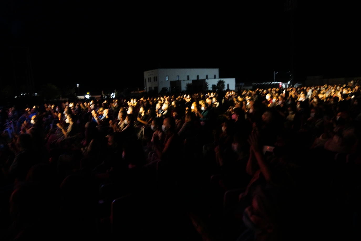 En imágenes, el concierto de María José Llergo en Pozoblanco