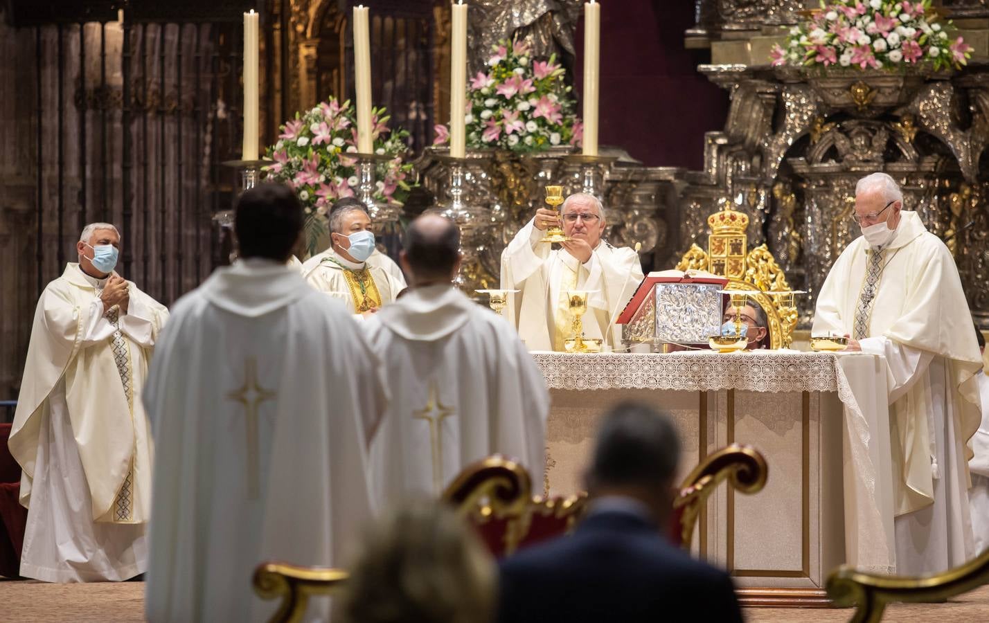 José Ángel Saiz ha dicho que el palio se convierte «en símbolo de nuestro amor a Cristo Buen Pastor, y de que, unidos a Él, debemos amar a todas las personas, en particular a los heridos» y que ser pastores en la Iglesia de Cristo significa justamente «participar en esta tarea, que el palio nos recuerda»